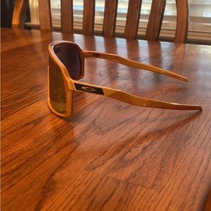 Oakley sunglasses sutros gold